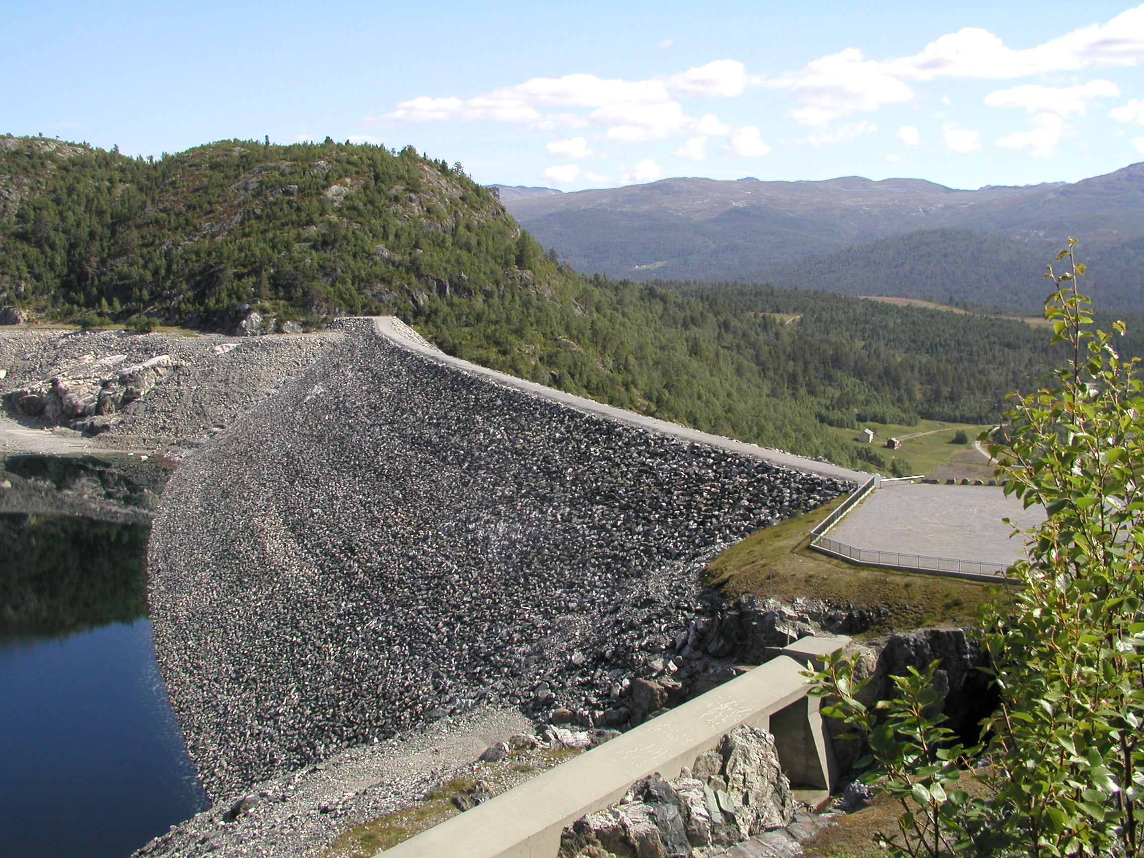 Vatnedalsdammen (vatnedalsdamme-1.jpg)