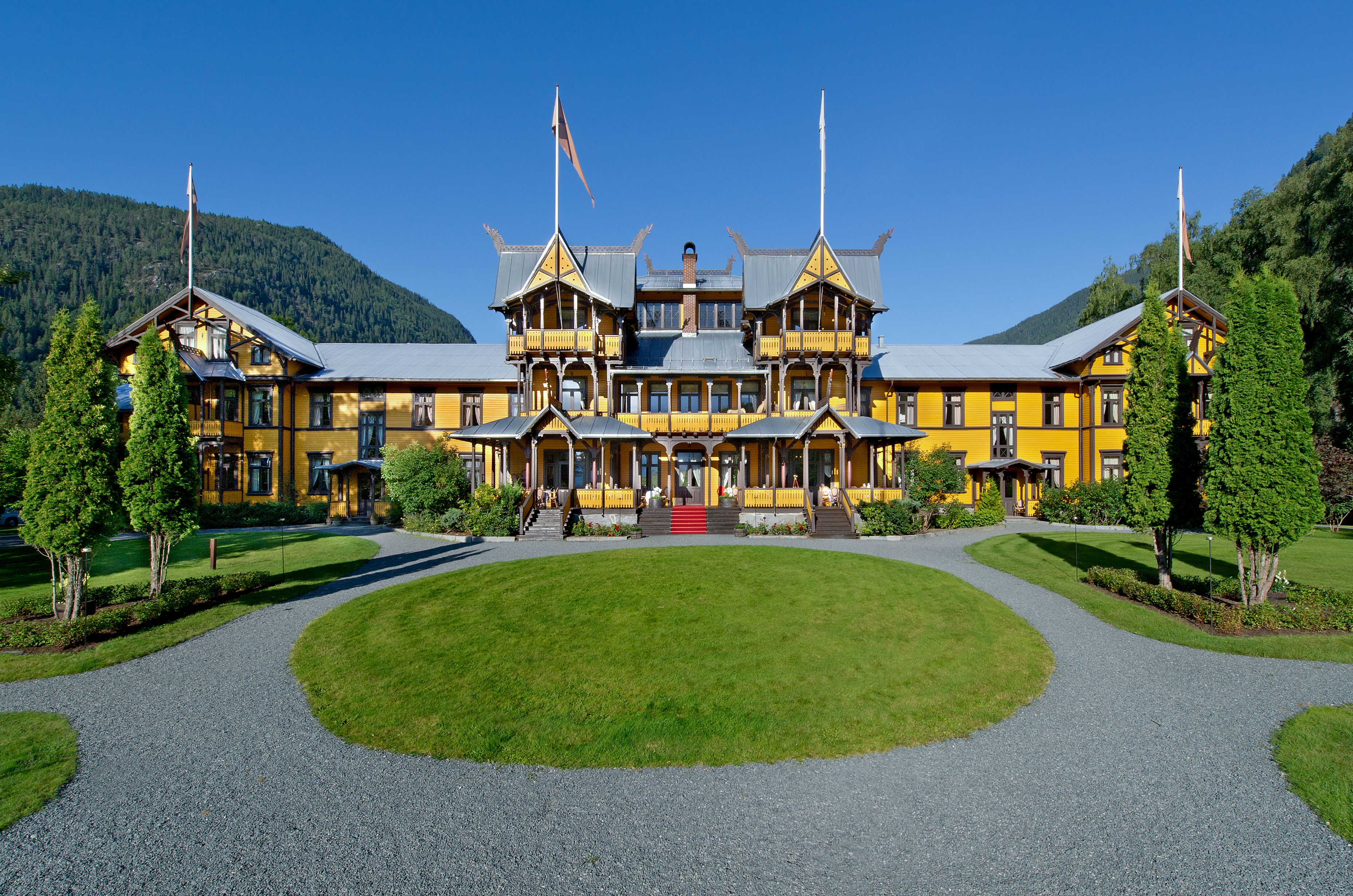 Dalen Hotel (dalen-hotel-1.jpg)