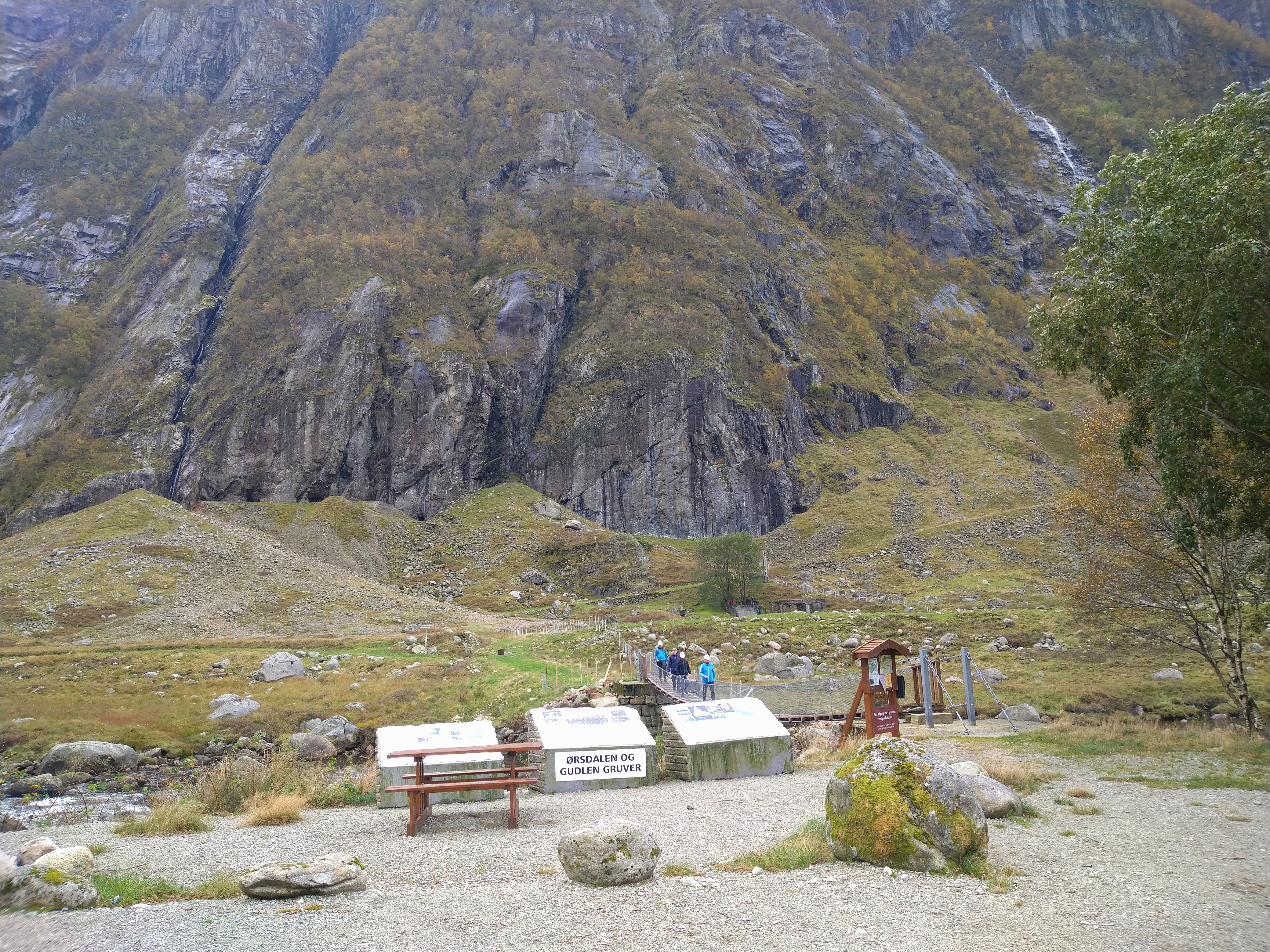 Ørsdalen gruver (guiding-i-ørsdale-gruver-miriam-osland-2.jpg)